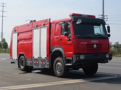 國五重汽四驅水罐消防車（6噸）